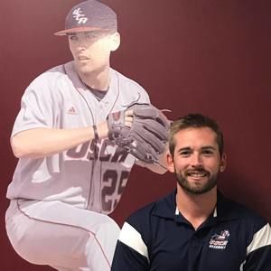 Meet your Posher, Derek